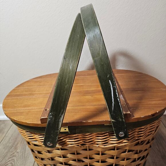 Vintage Wicker Picnic Basket with Wooden Top - Picture 7 of 8
